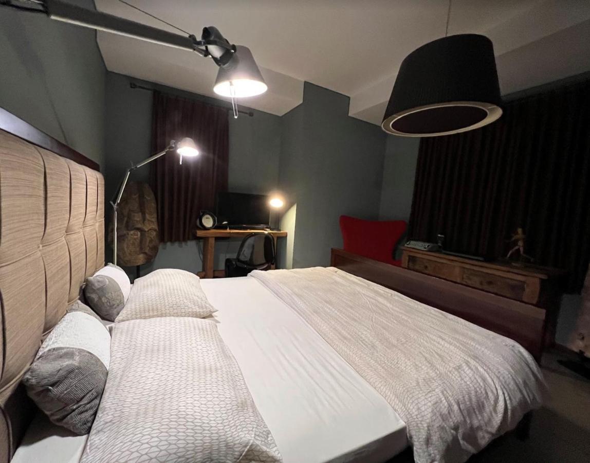 2 Bedrooms - Thamrin Executive Apartment At Jakarta Center Luaran gambar