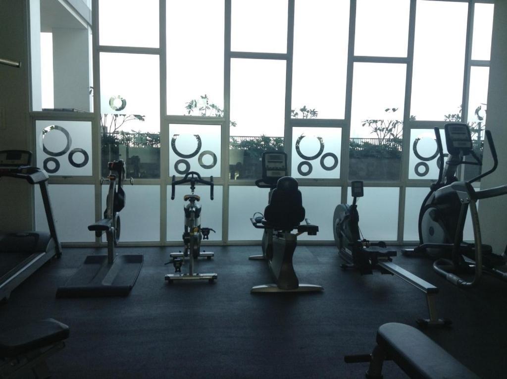 2 Bedrooms - Thamrin Executive Apartment At Jakarta Center Luaran gambar
