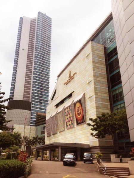 2 Bedrooms - Thamrin Executive Apartment At Jakarta Center Luaran gambar
