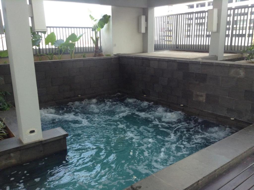 2 Bedrooms - Thamrin Executive Apartment At Jakarta Center Luaran gambar